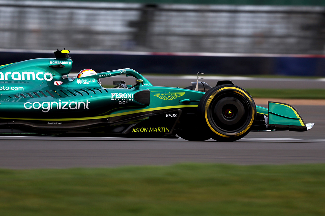 アストンマーティンF1 AMR22 シェイクダウン ⑮