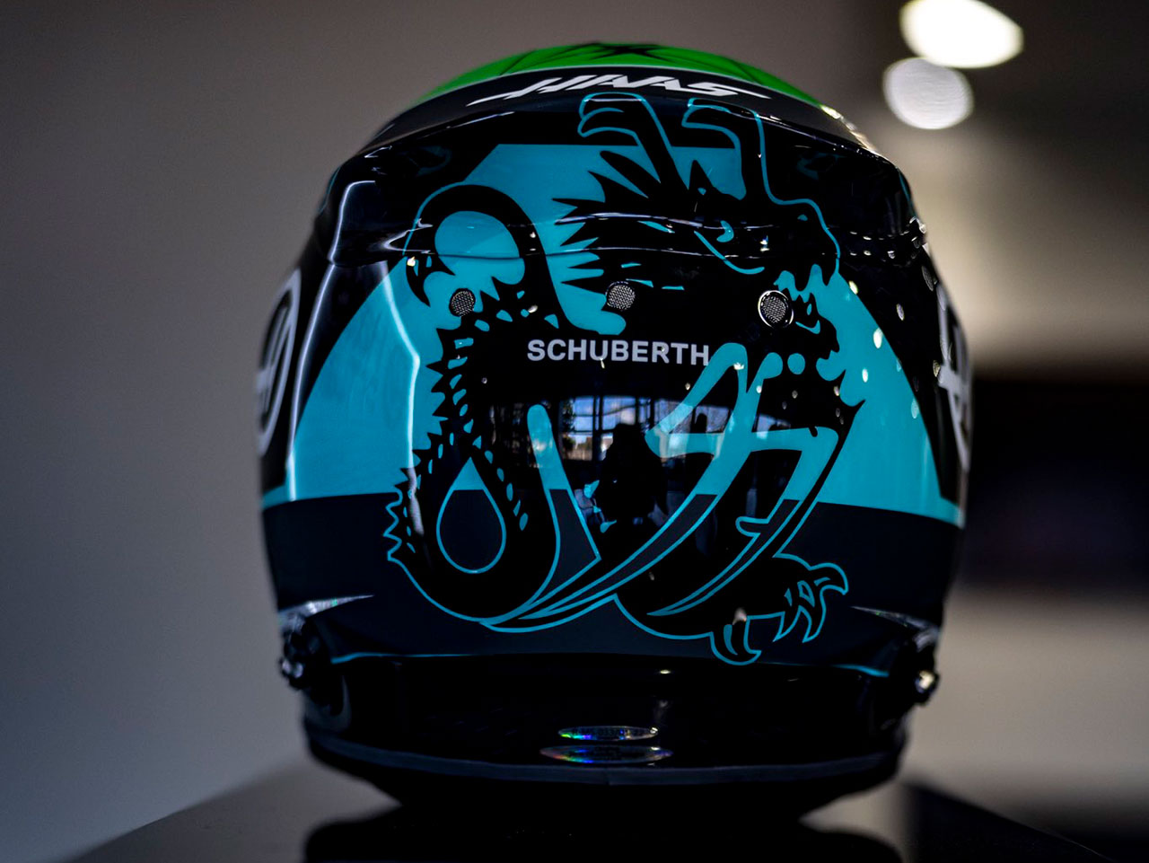 ミック・シューマッハ 2022年 ヘルメット / ハースF1チーム