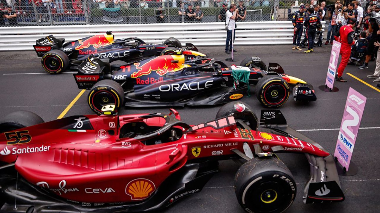 F1 国際自動車連盟 メルセデスAMG・ペトロナス・モータースポーツ