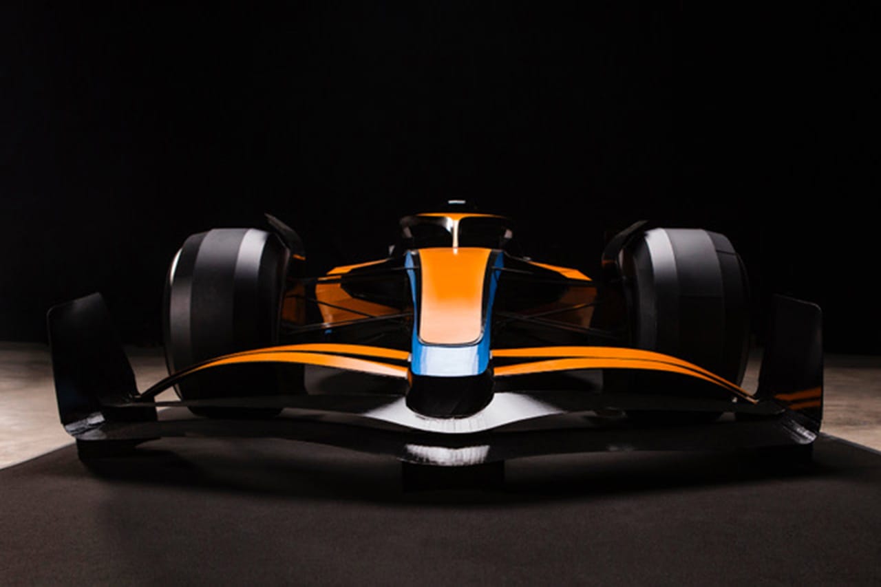 マクラーレン F1マシン ペーパークラフト