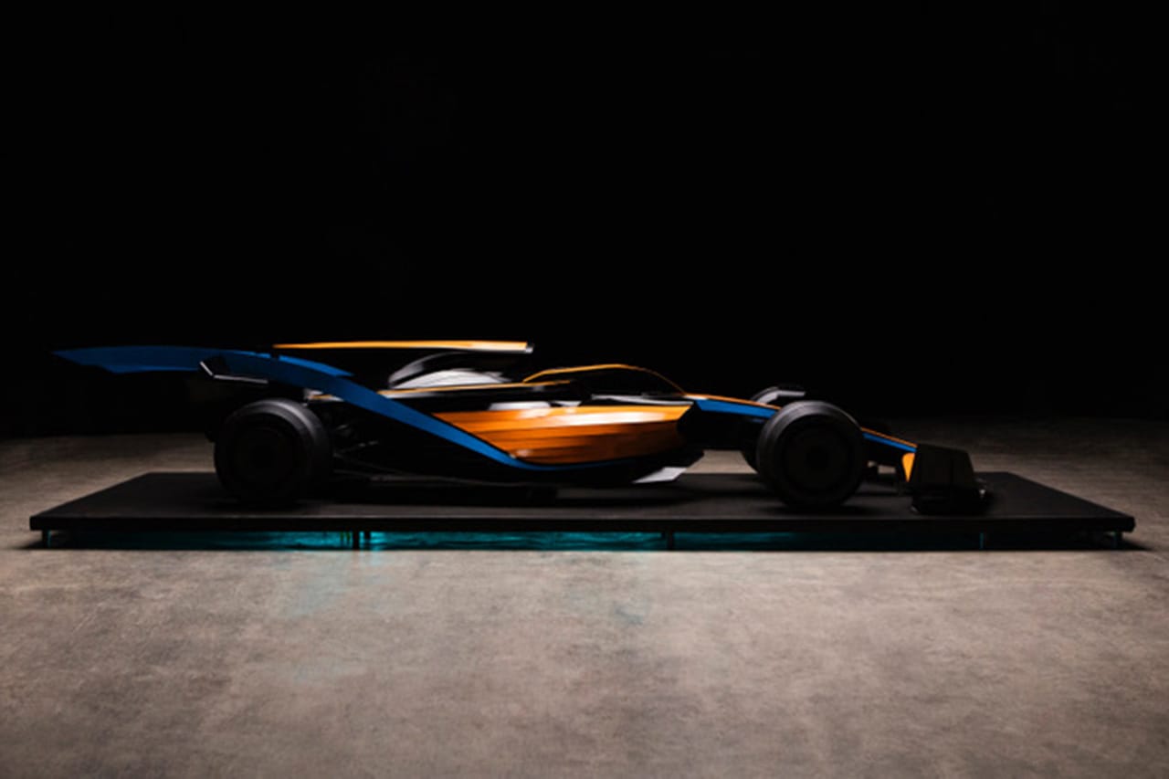 マクラーレン F1マシン ペーパークラフト