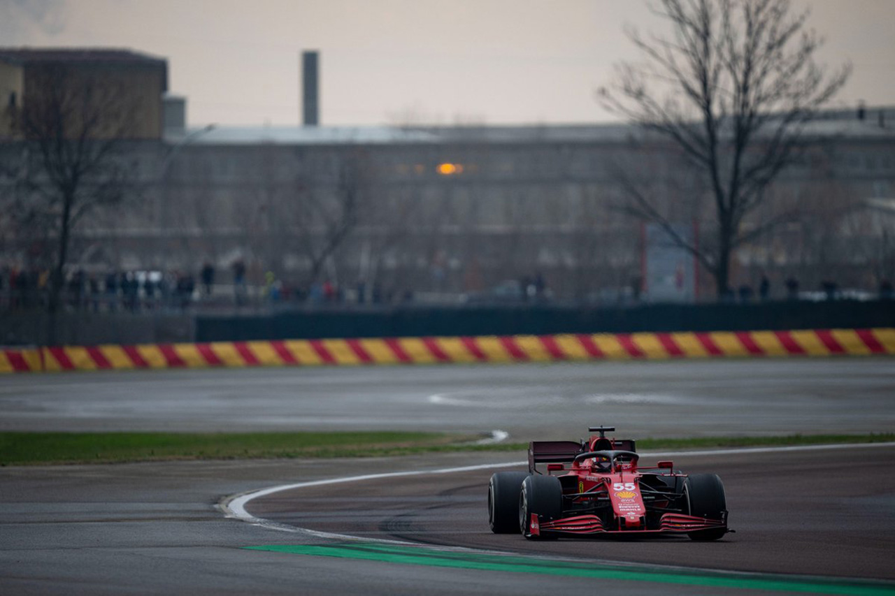 Carlos Sainz JR Ferrari SF21