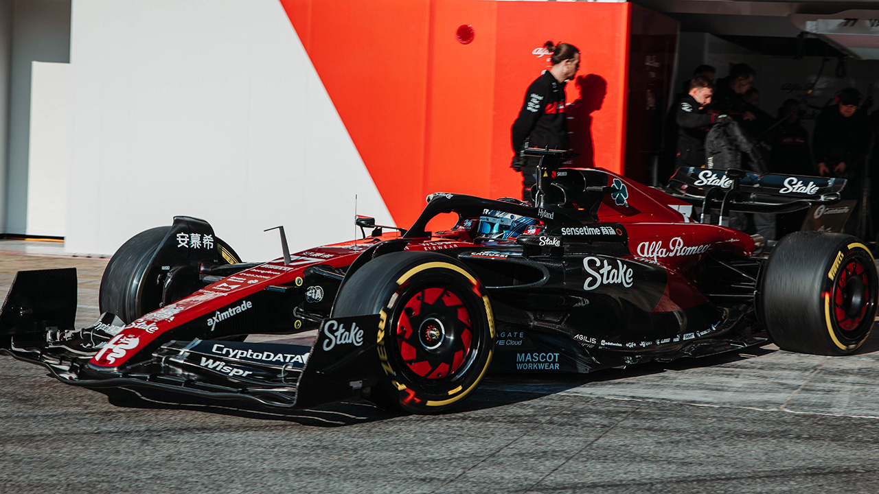 アルファロメオF1チーム C43 カラーリング