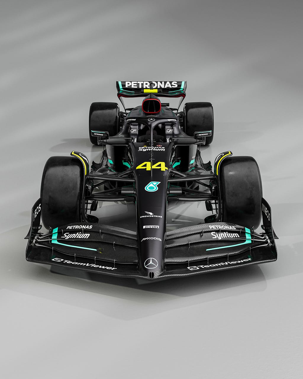 Mercedes-AMG F1 W14 E PERFORMANCE