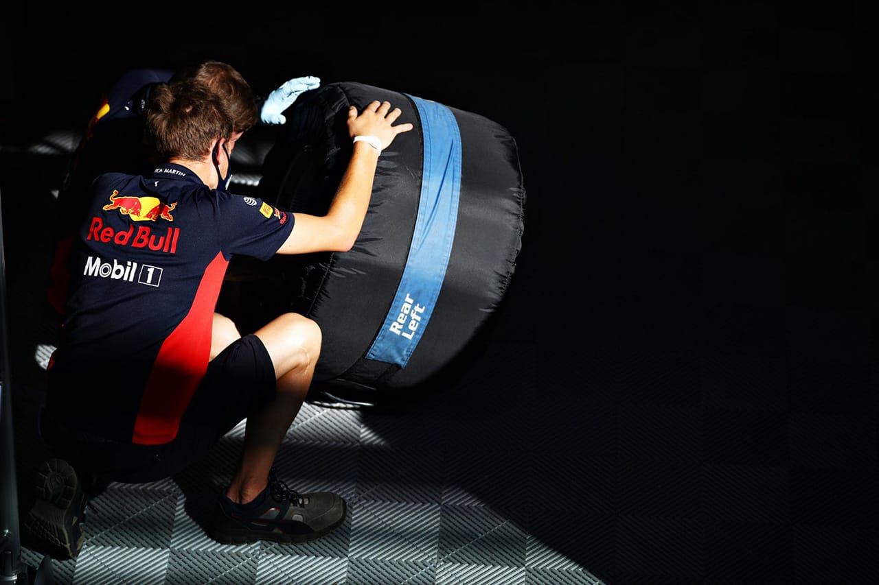 ピレリ F1