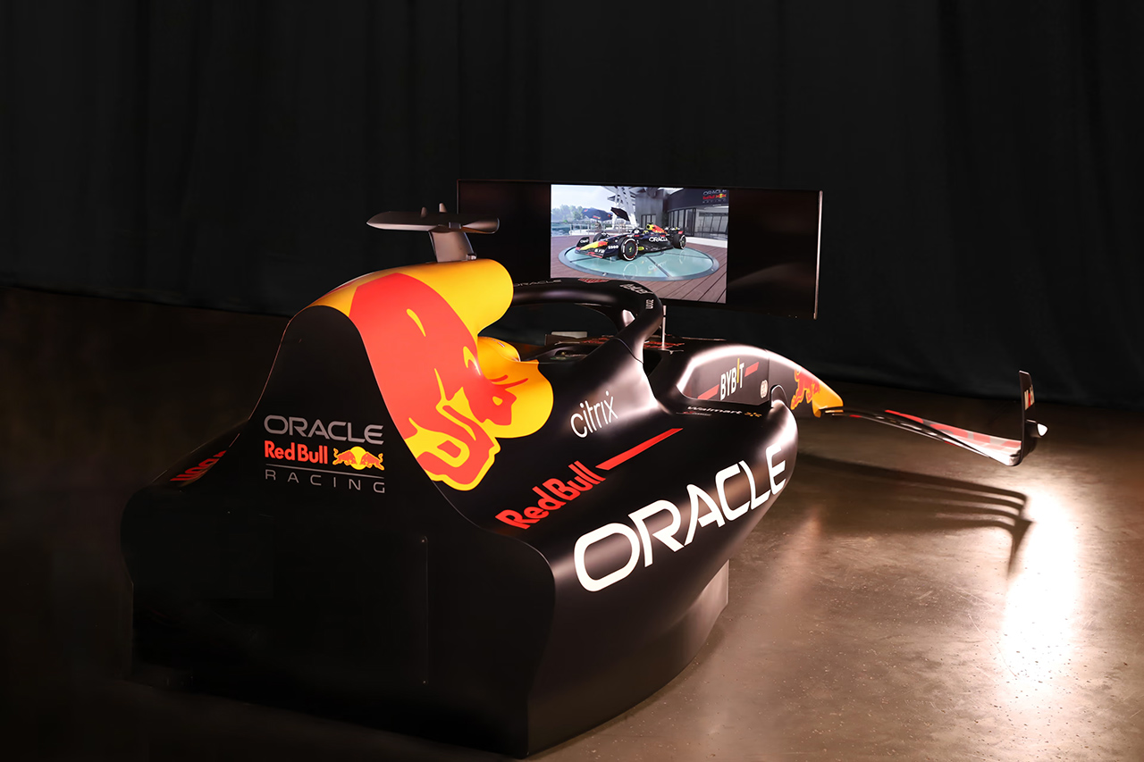 レッドブル RB19 ショーカーシミュレーター