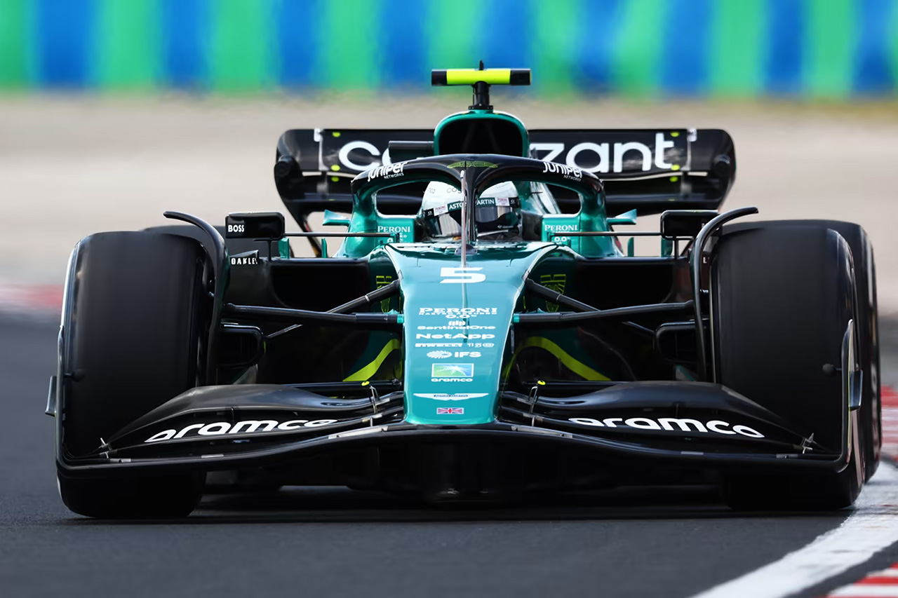 セバスチャン・ベッテル アストンマーティン・コグニザント・フォーミュラワンチーム F1
