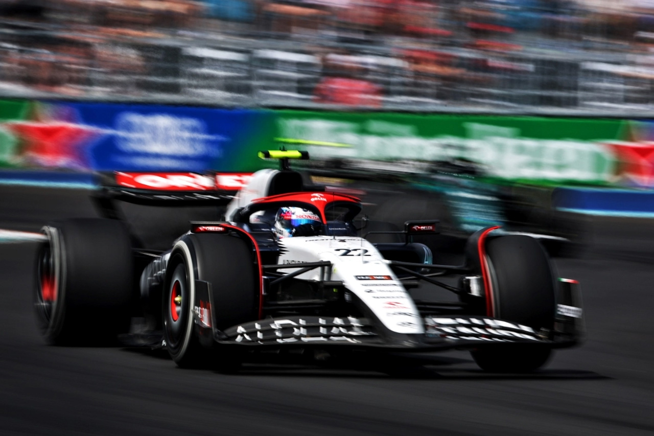 角田裕毅 スクーデリア・アルファタウリ F1
