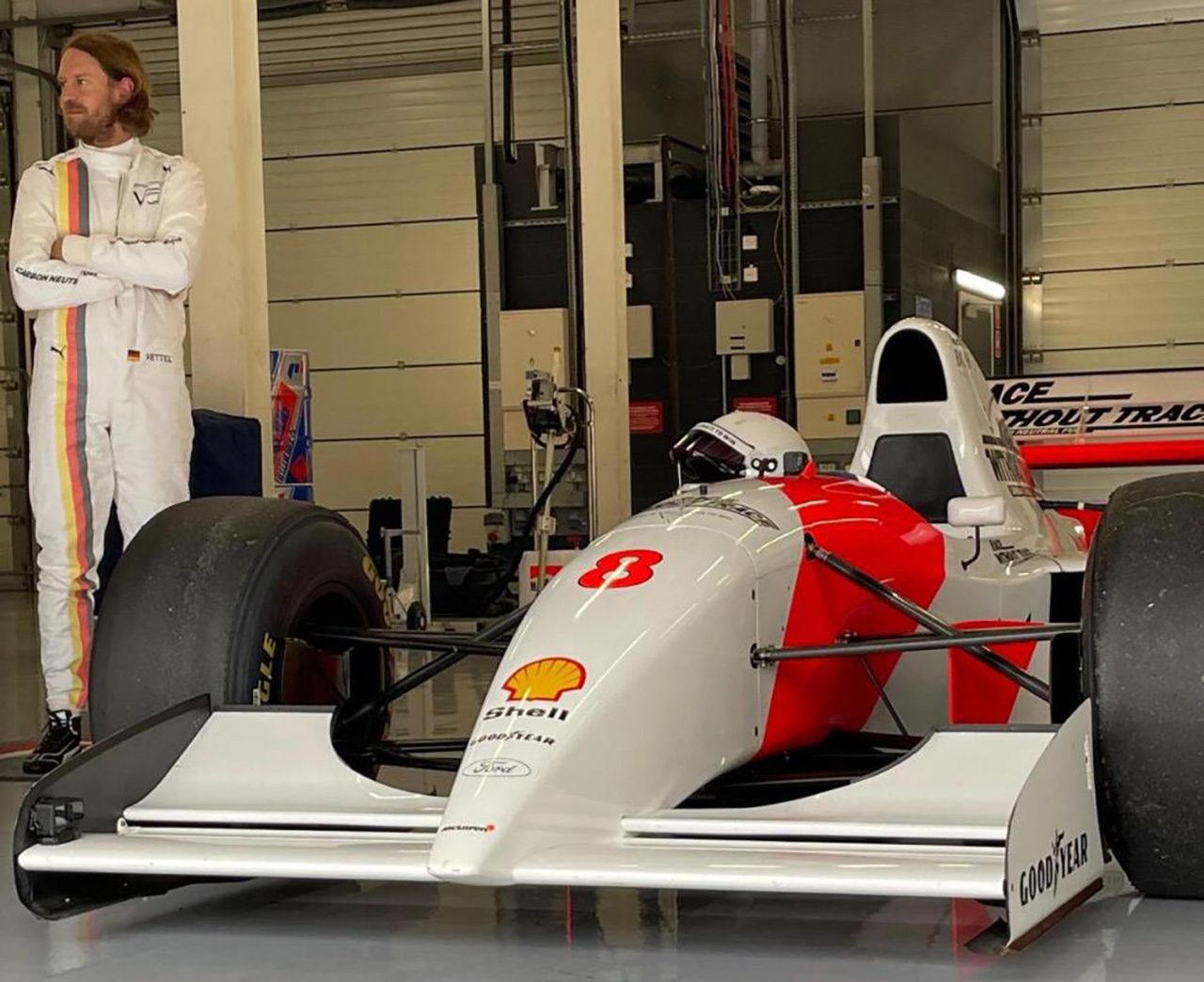 セバスチャン・ベッテル F1 マクラーレン MP4/8