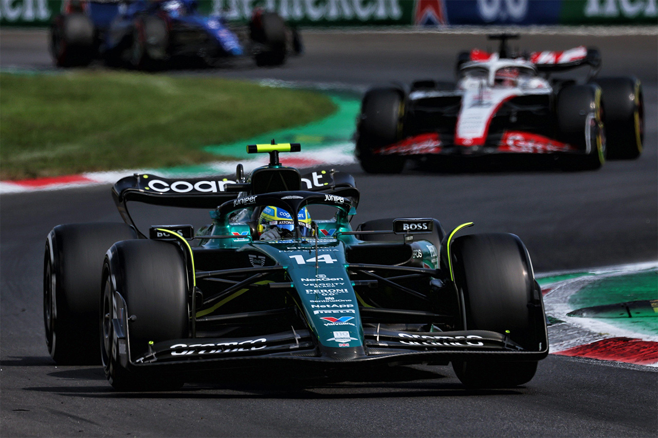 フェルナンド・アロンソ アストンマーティン・コグニザント・フォーミュラワンチーム F1