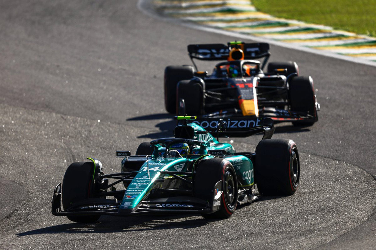 フェルナンド・アロンソ F1 ブラジルグランプリ アストンマーティン・コグニザント・フォーミュラワンチーム