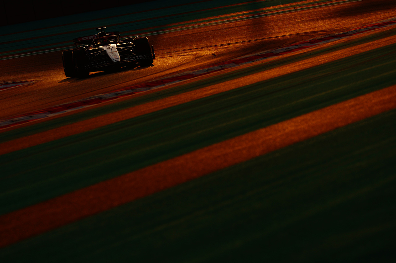岩佐歩夢 F1 スクーデリア・アルファタウリ