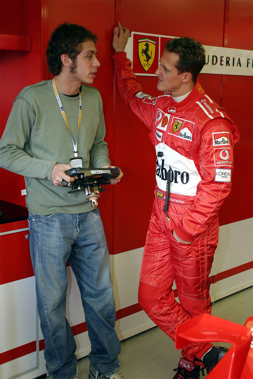 バレンティーノ・ロッシとミハエル・シューマッハ