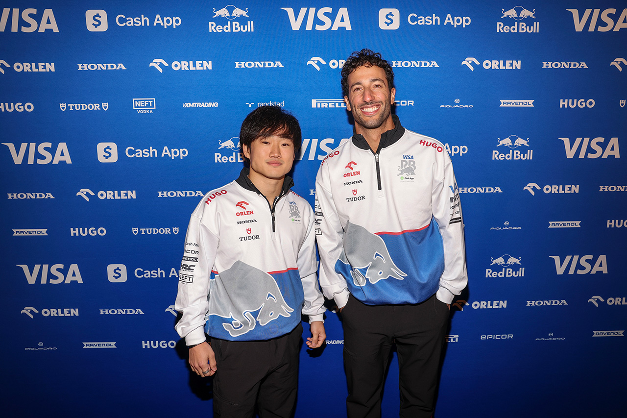 ビザ・キャッシュアップRB フォーミュラ1チーム F1ドライバー