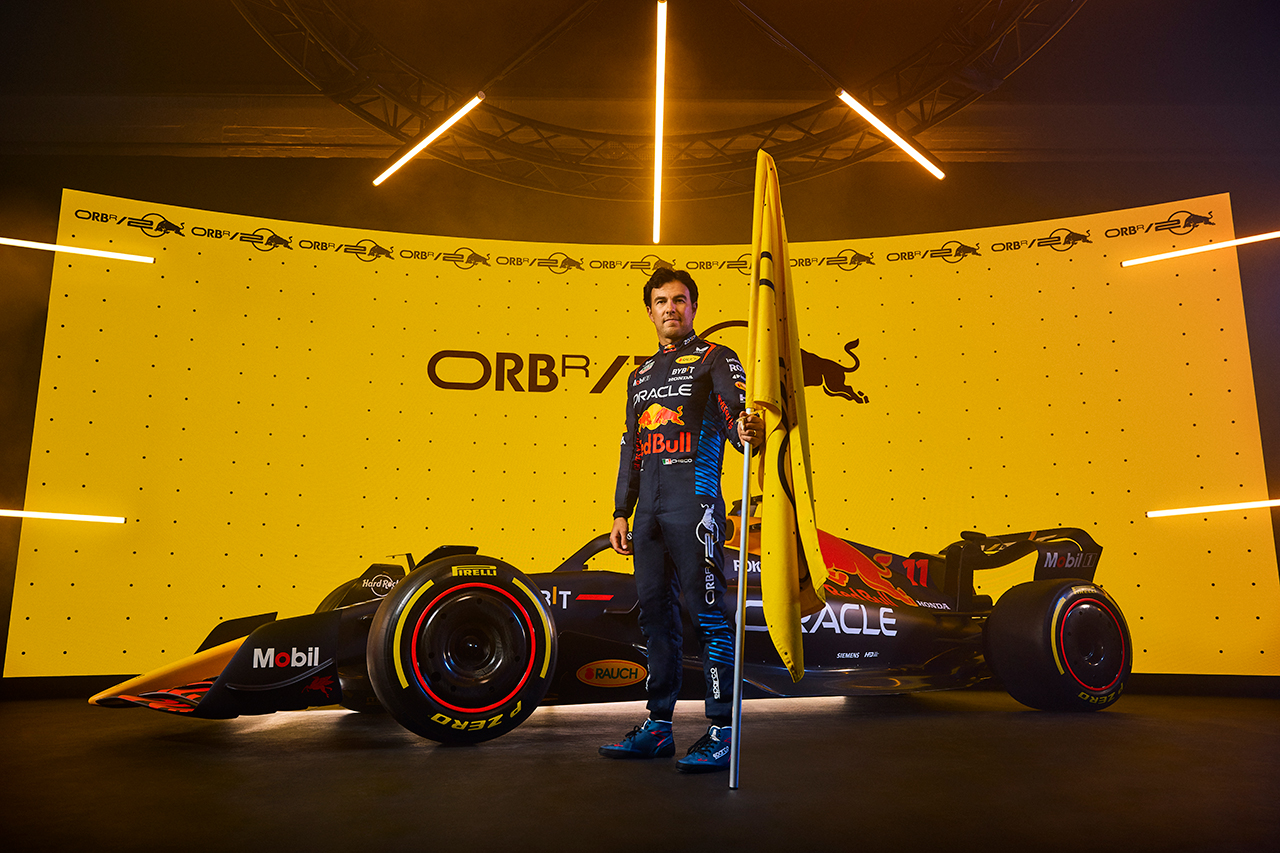 セルジオ・ペレス レッドブルF1 RB20 / 2024年のF1世界選手権