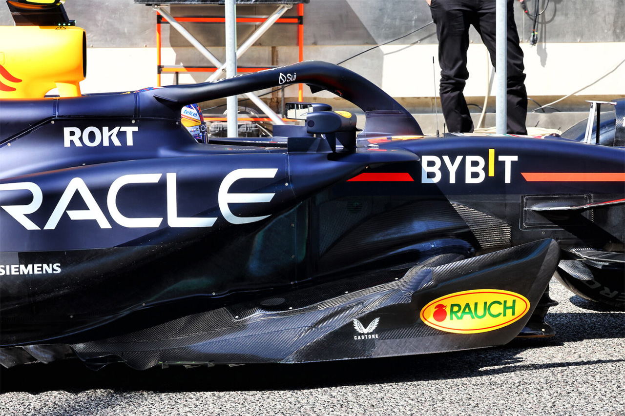 レッドブル RB20