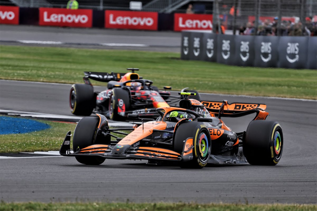 マクラーレン F1 レッドブル