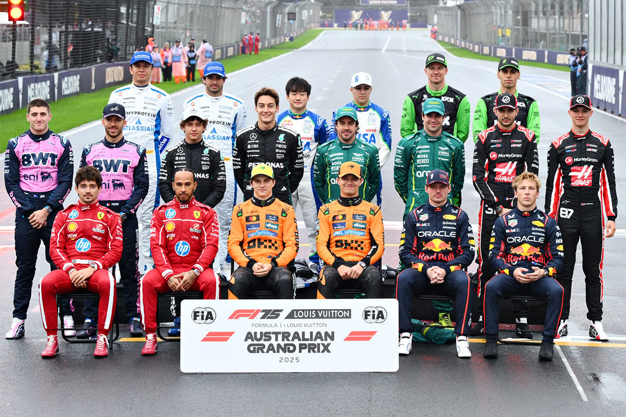 角田裕毅 F1 レッドブル
