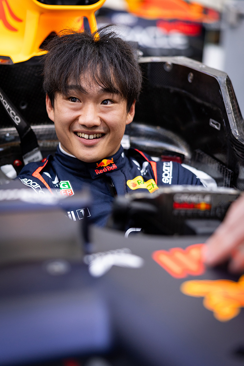 角田裕毅 F1 レッドブル RB21