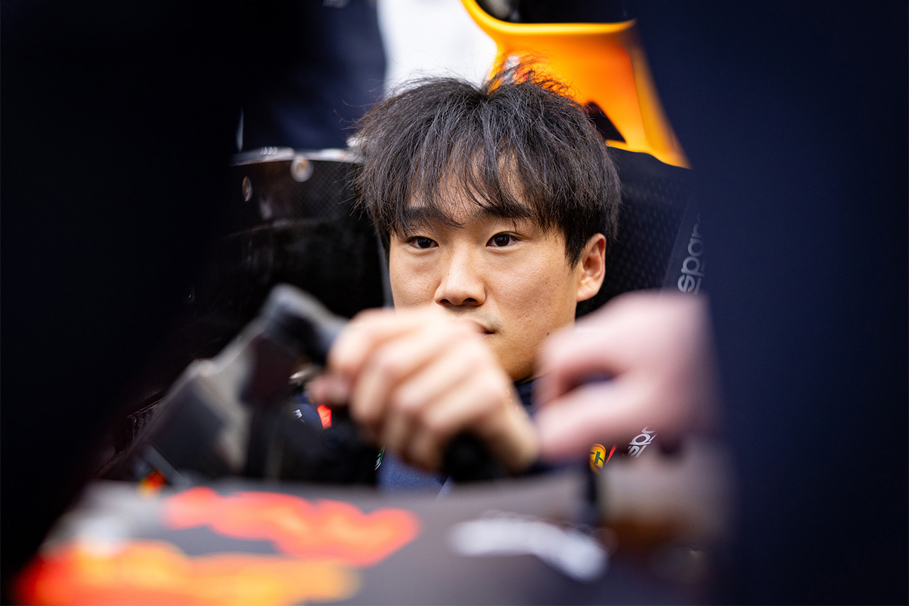 角田裕毅 F1 レッドブル
