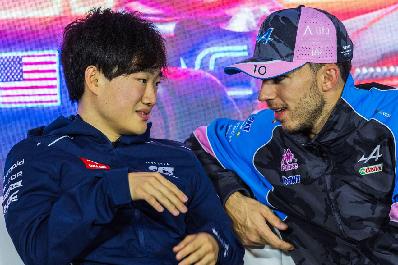 角田裕毅 F1 レッドブル