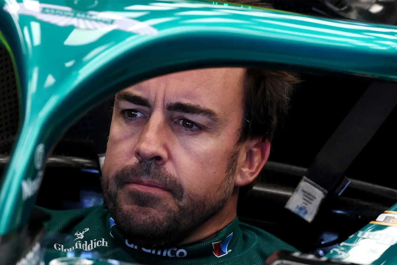 フェルナンド・アロンソ アストンマーティン・コグニザント・フォーミュラワンチーム マックス・フェルスタッペン