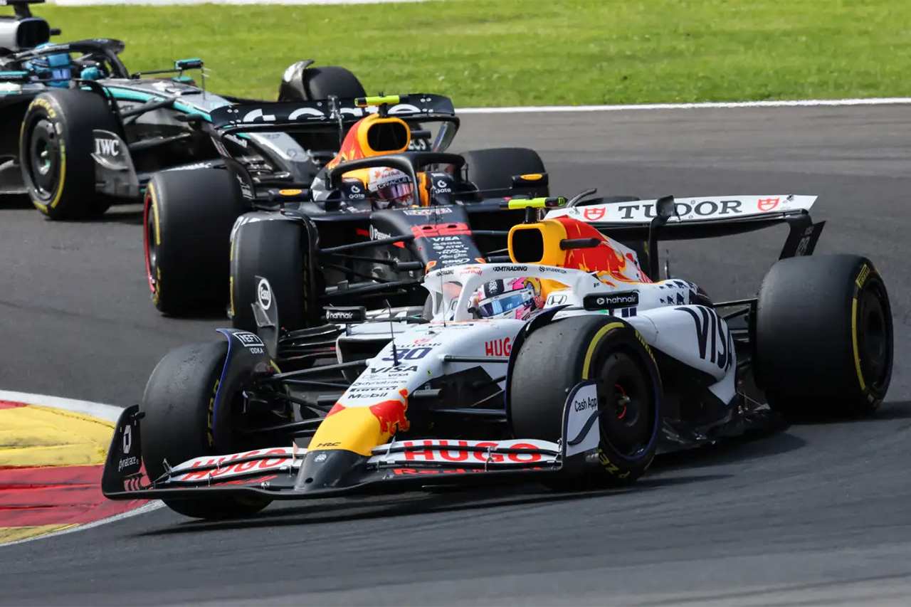 角田裕毅 F1 レッドブル リアム・ローソン