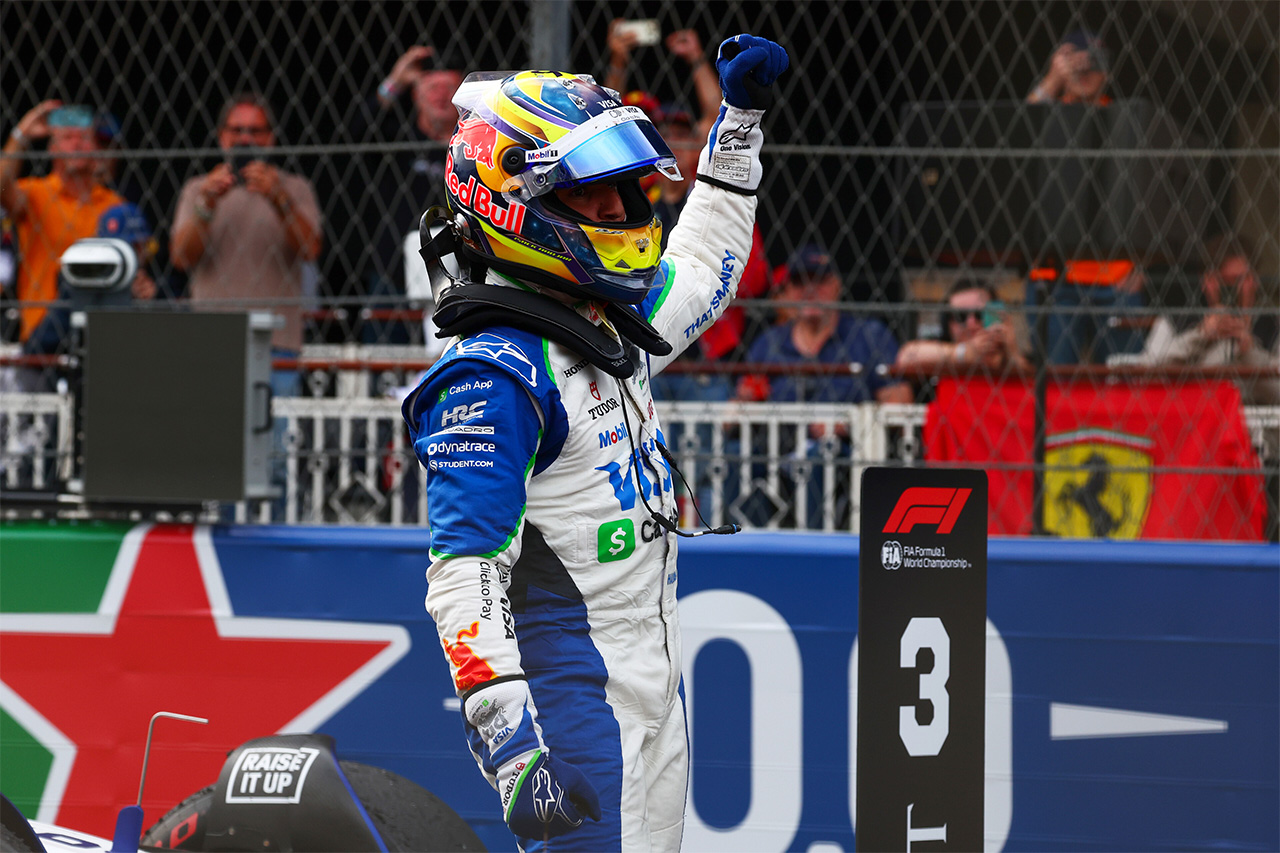 角田裕毅 F1 アイザック・ハジャー
