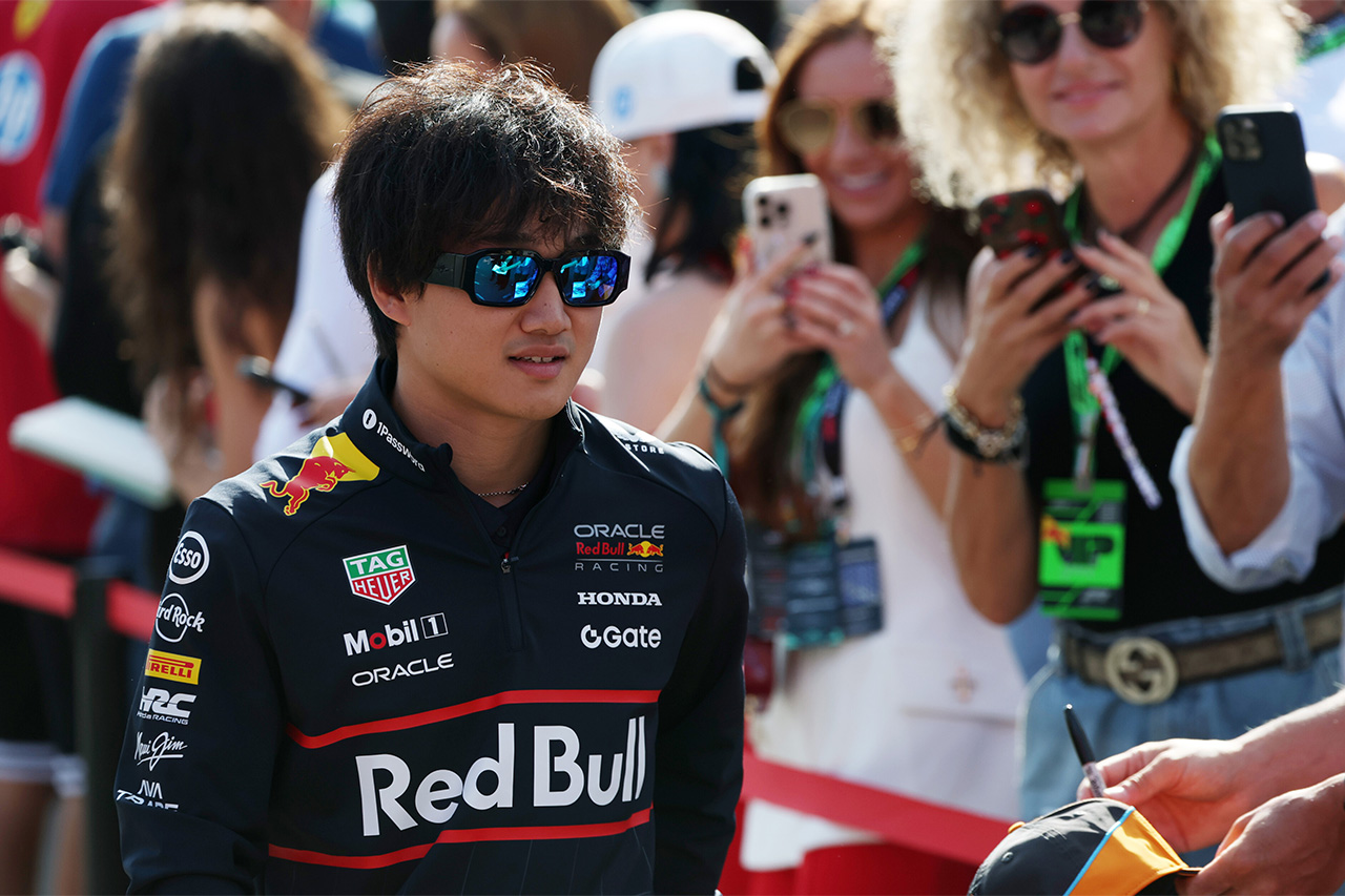 角田裕毅 F1 レッドブル