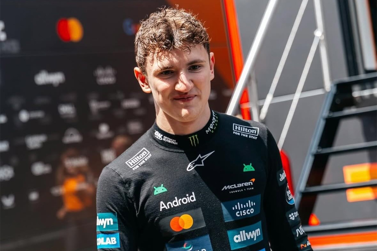 アレックス・ダン 角田裕毅 レッドブル F1