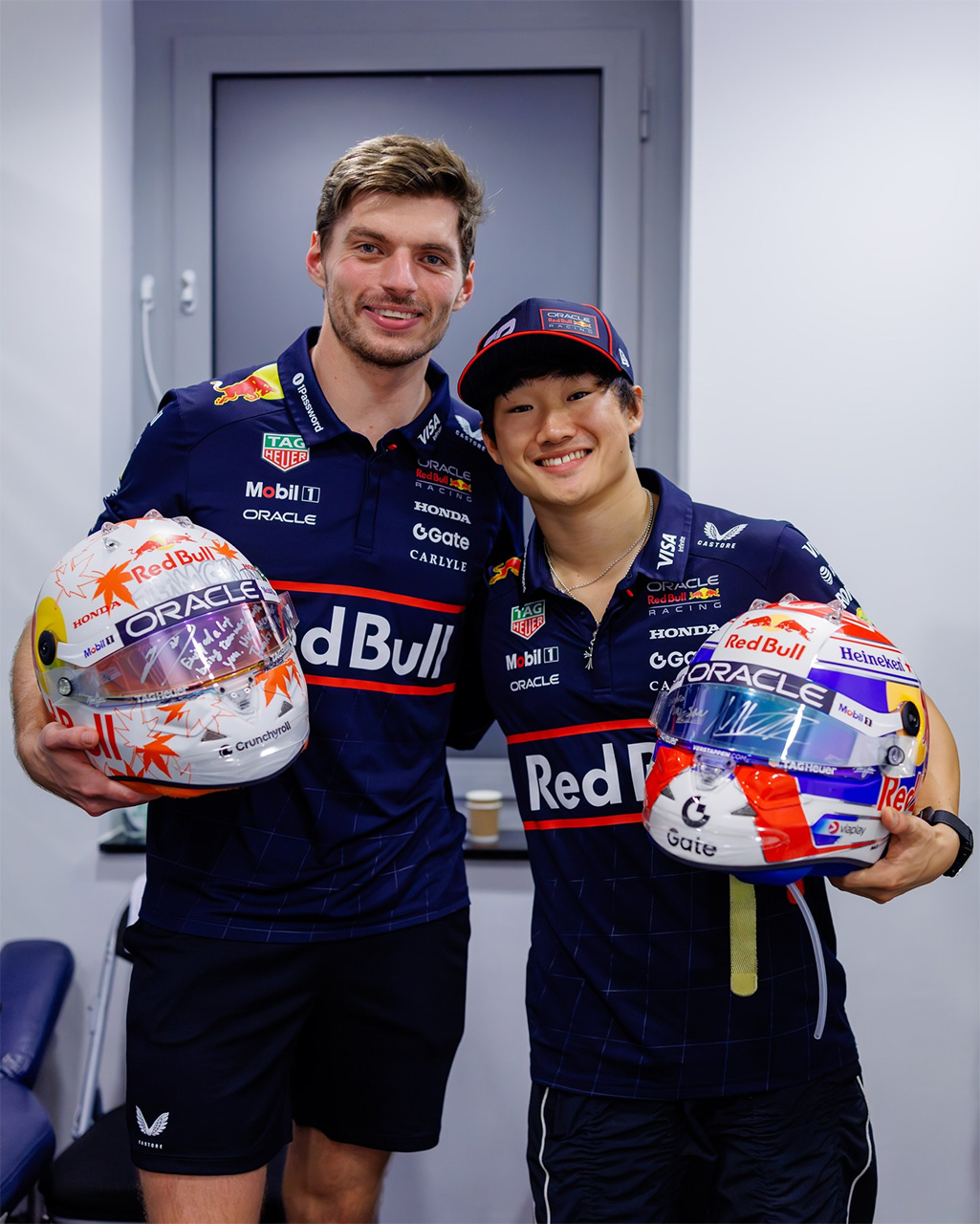 角田裕毅とマックス・フェルスタッペン