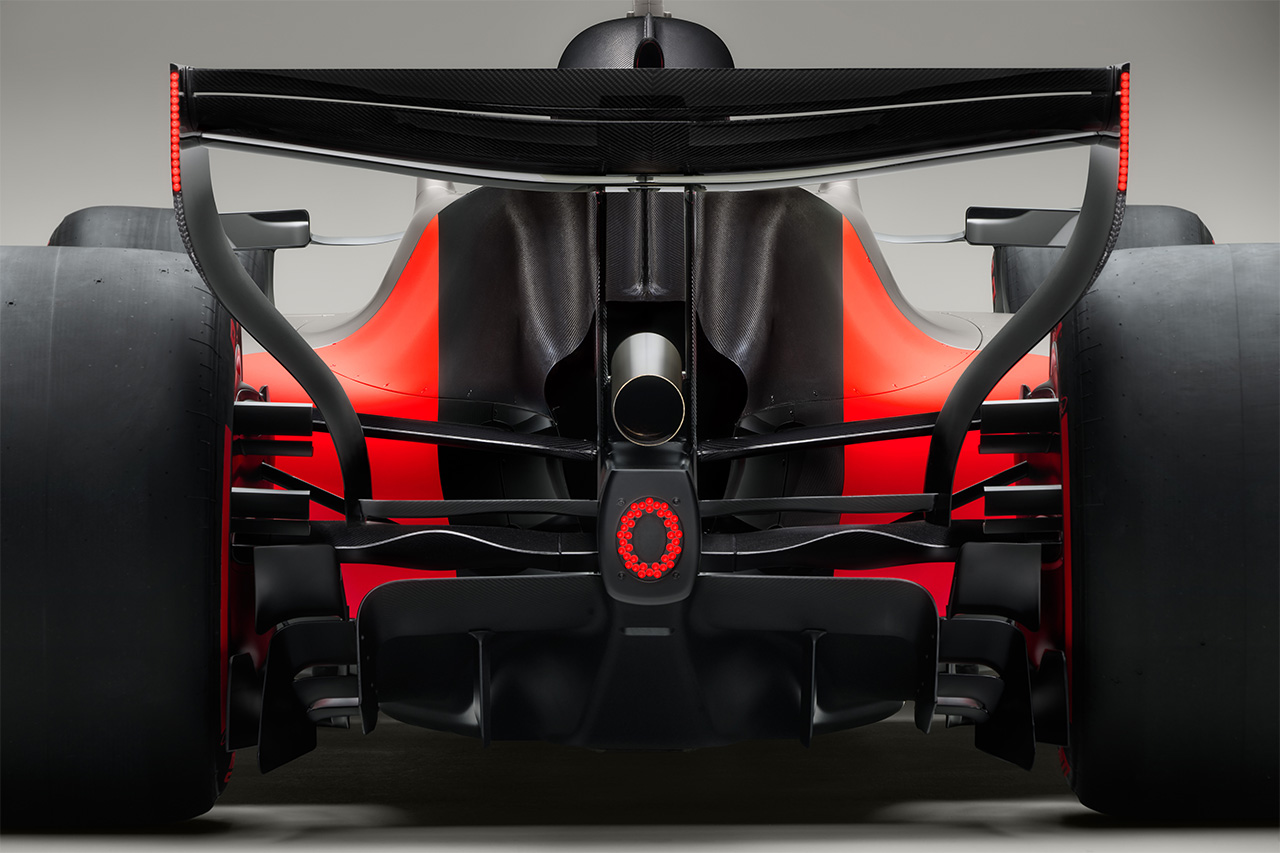 アウディ F1 エンジン