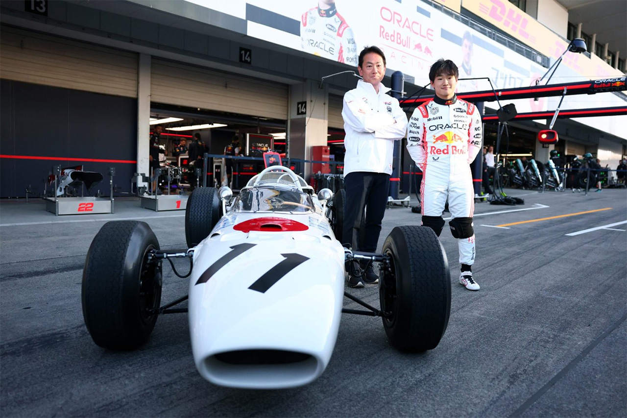 角田裕毅 レッドブル F1 ホンダ