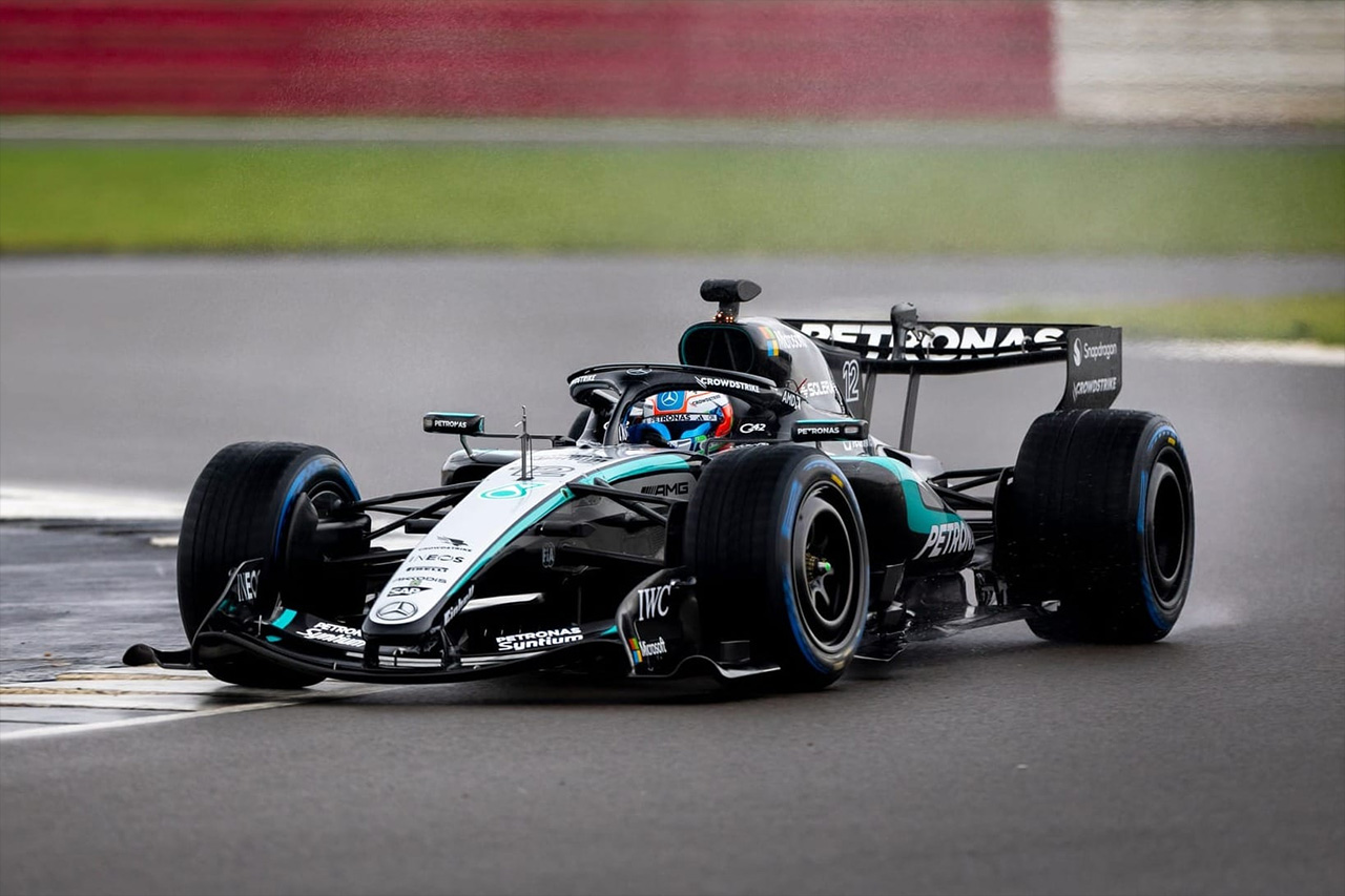 メルセデスAMG・ペトロナス・モータースポーツ F1 シェイクダウン