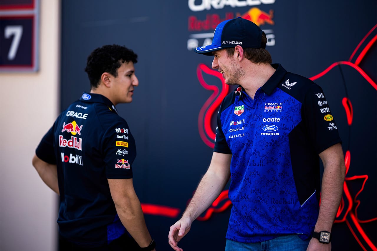アイザク・ハジャーとマックス・フェルスタッペン レッドブル・レーシング