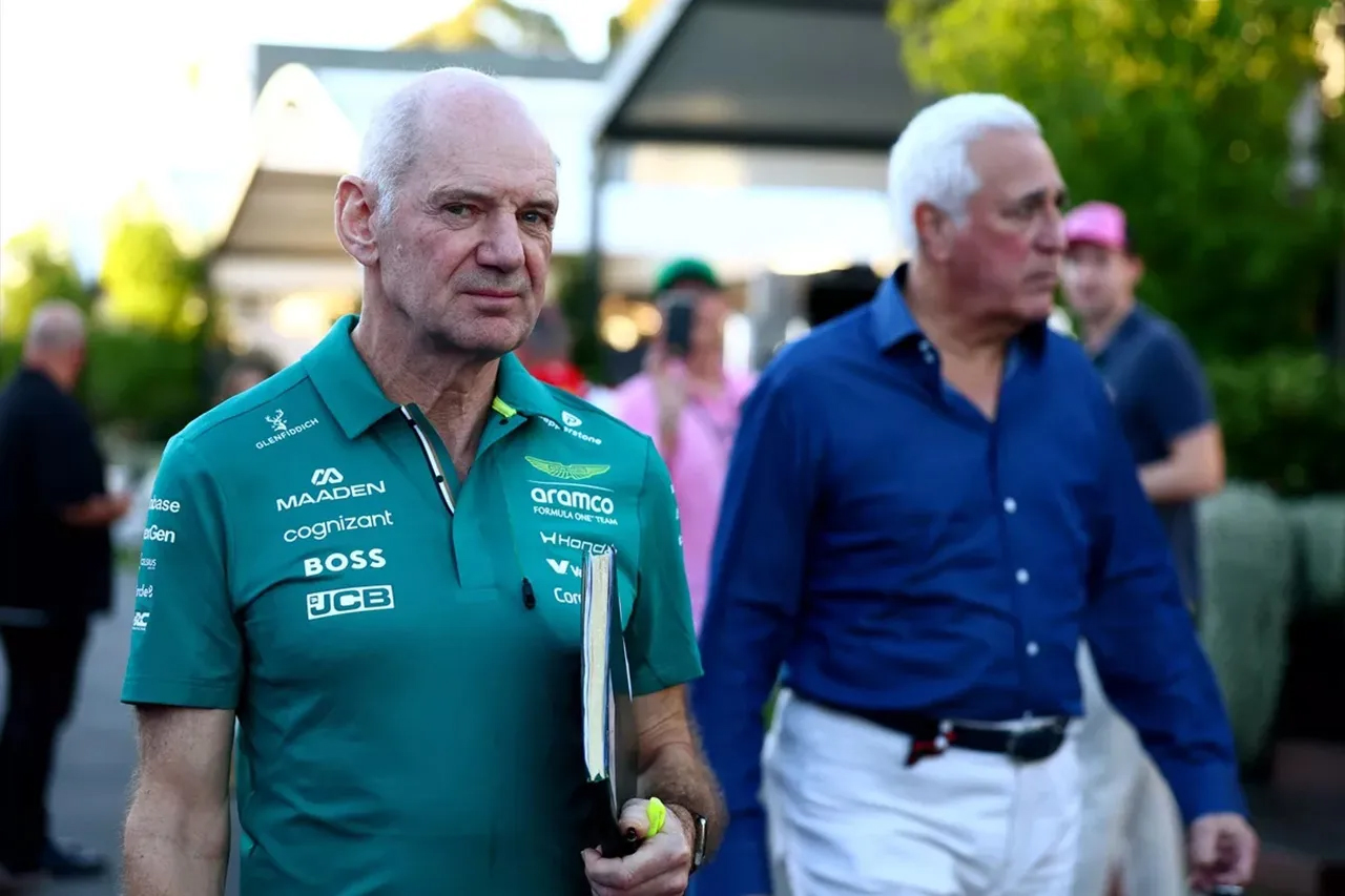 アストンマーティン・コグニザント・フォーミュラワンチーム ホンダF1