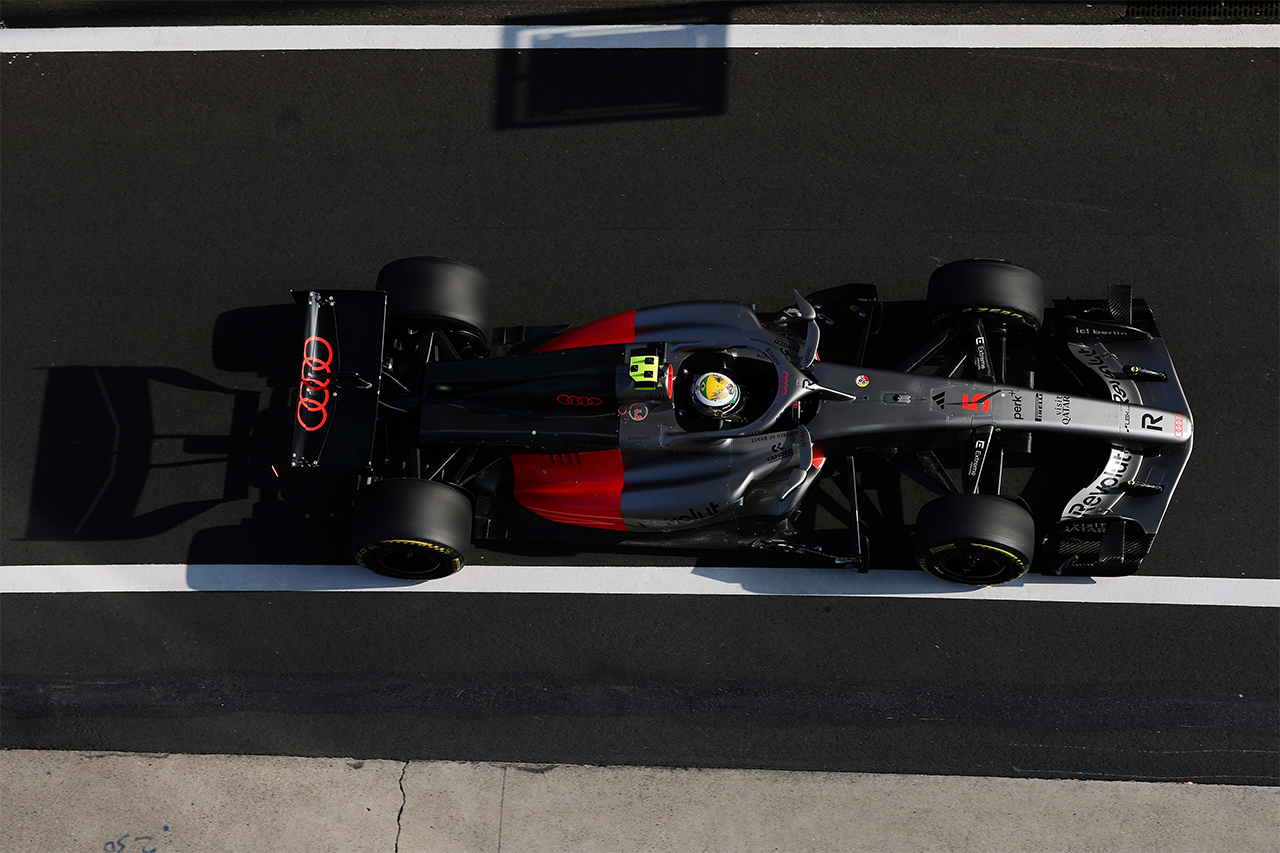 F1エンジン