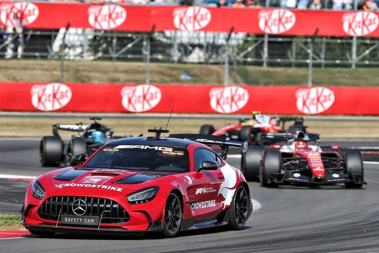 F1 セーフティカー