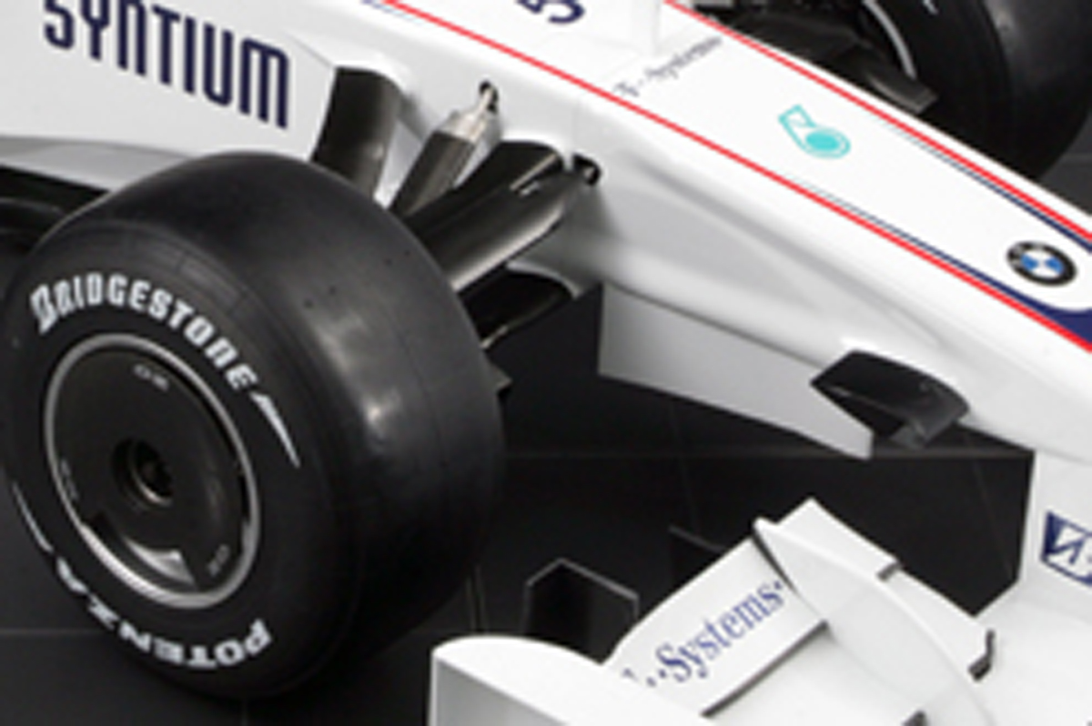 F1.09:ノーズサイドには2本の張り出しが