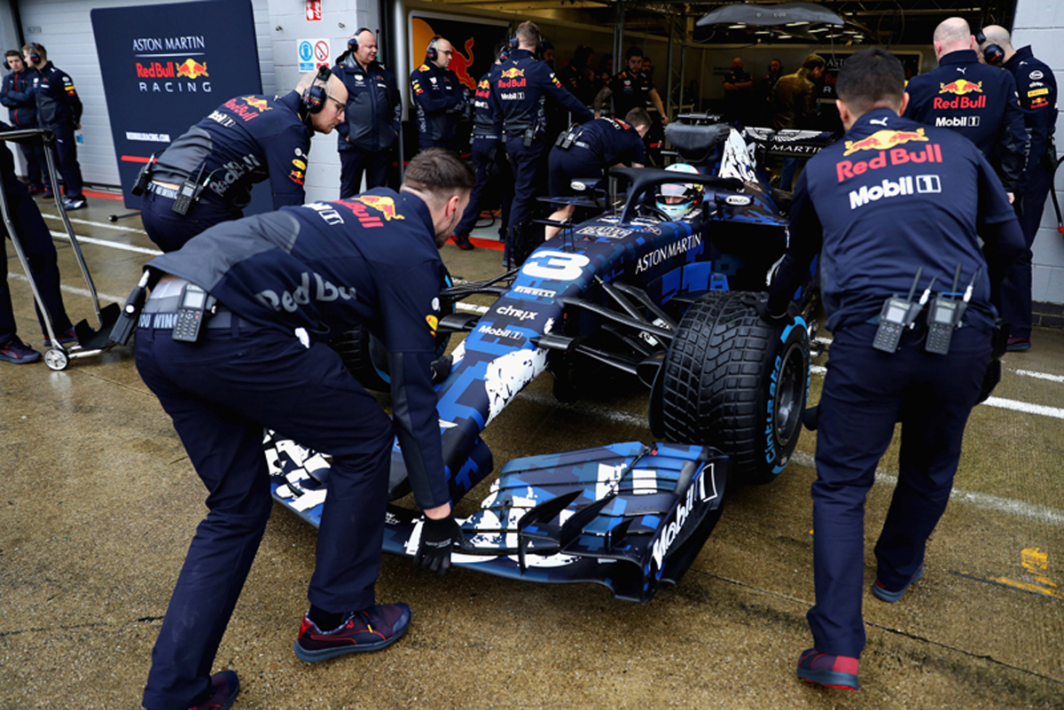 レッドブル RB14 シェイクダウン 画像03