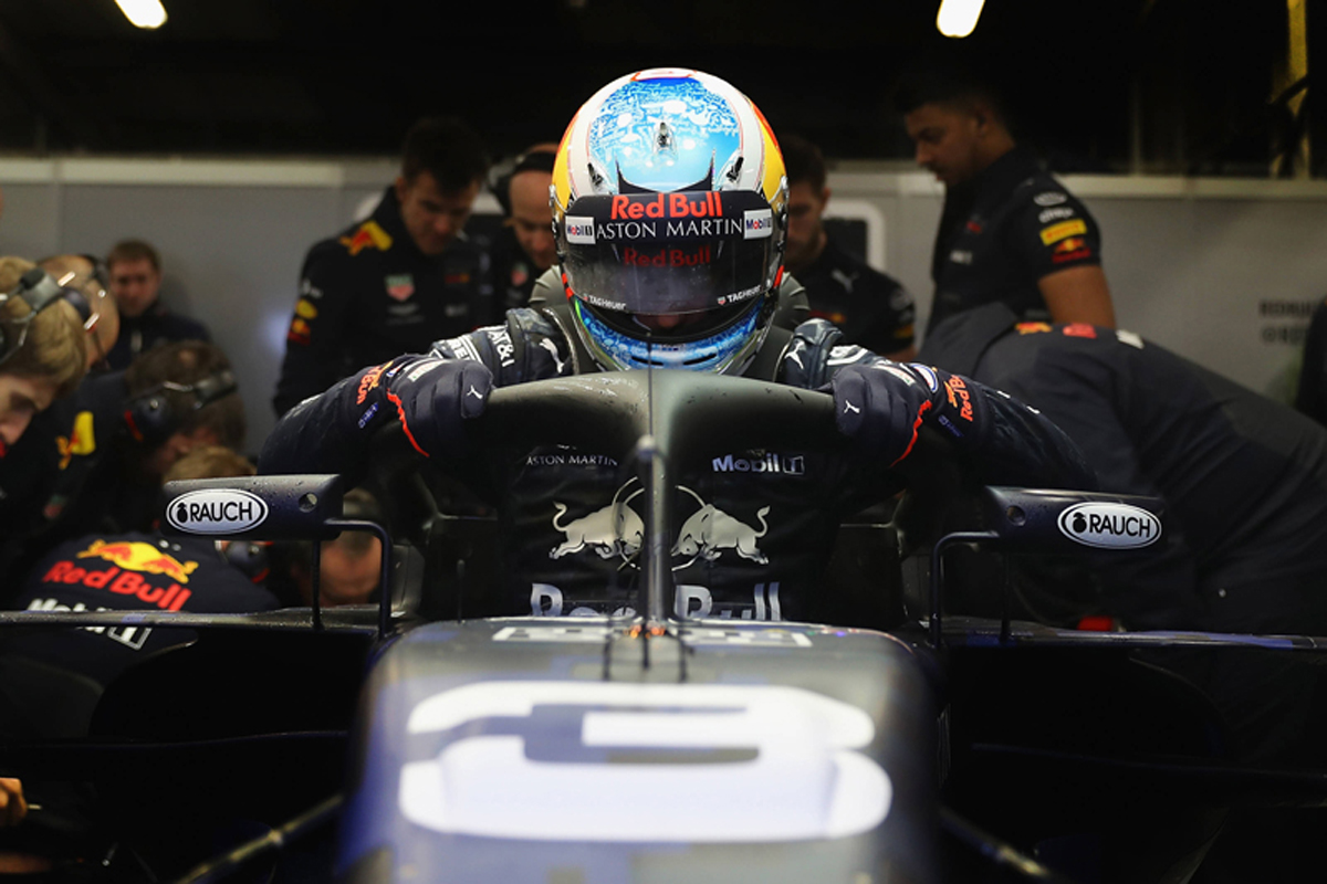 レッドブル RB14 シェイクダウン 画像04