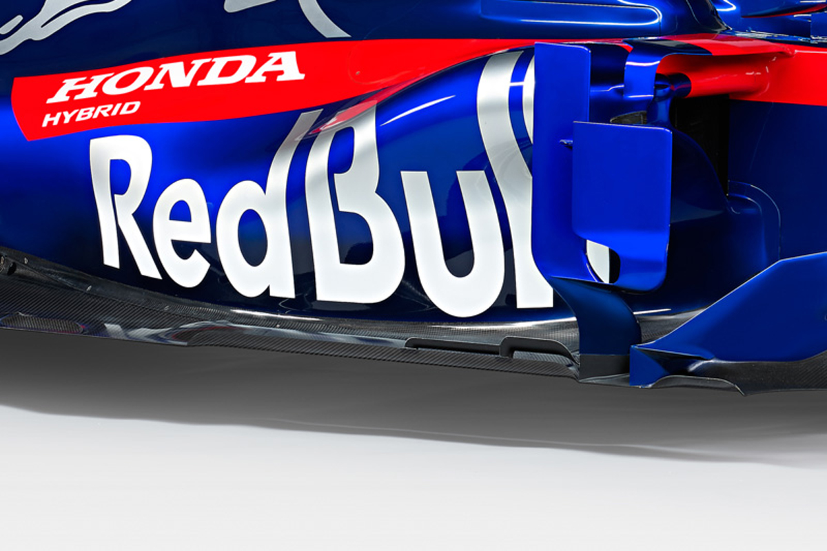 トロロッソ・ホンダ STR13 (サイドポンツーン)