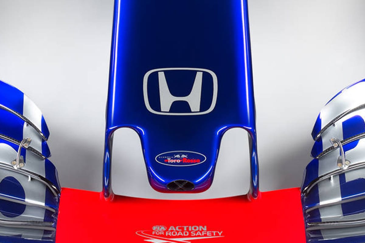 トロロッソ・ホンダ STR13 (ホンダロゴ)