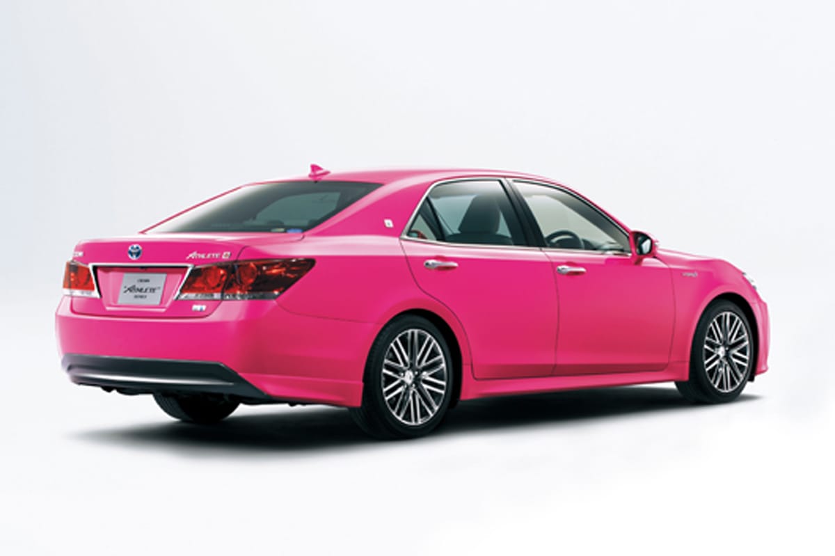 トヨタ クラウン 特別仕様車 アスリートG “ReBORN PINK” (特別設定色：モモタロウ) 〈オプション装着車〉