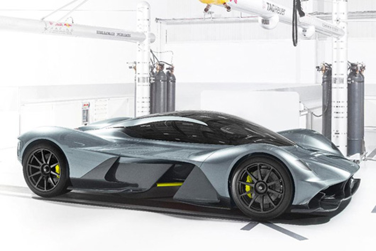 アストンマーティン レッドブル・レーシング AM-RB 0001