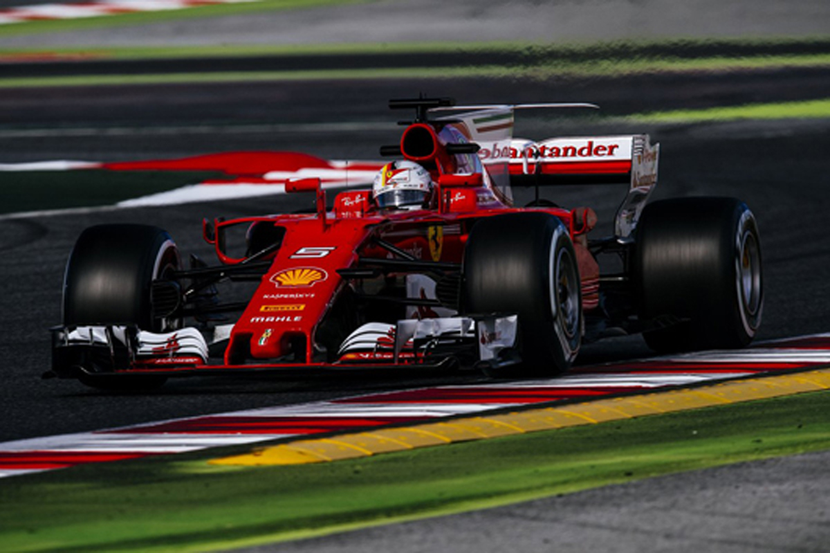 F1 バルセロナテスト 3日目：メルセデスとフェラーリが1分19秒台を記録