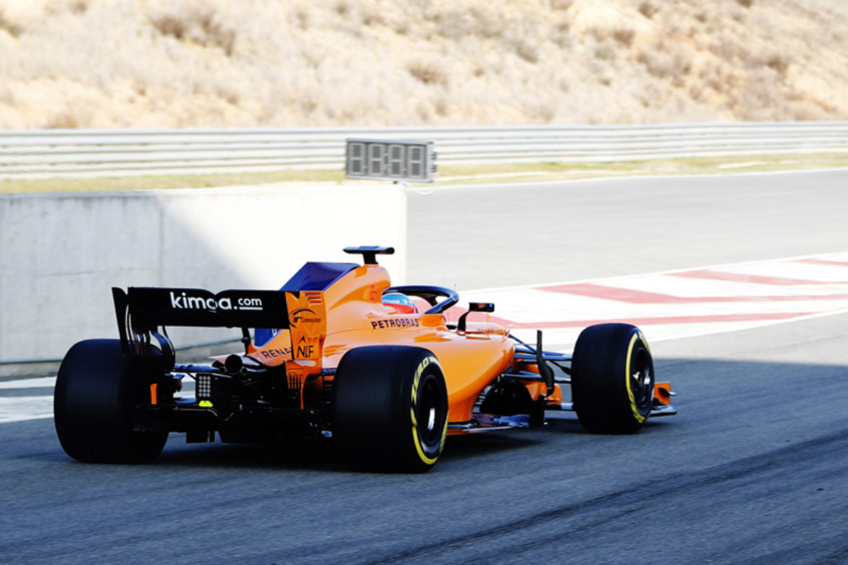 マクラーレン MCL33 シェイクダウン 画像02