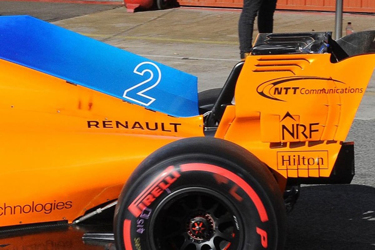 マクラーレン MCL33
