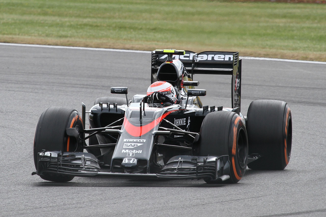 マクラーレン・ホンダ MP4-30 (2015年のF1世界選手権)