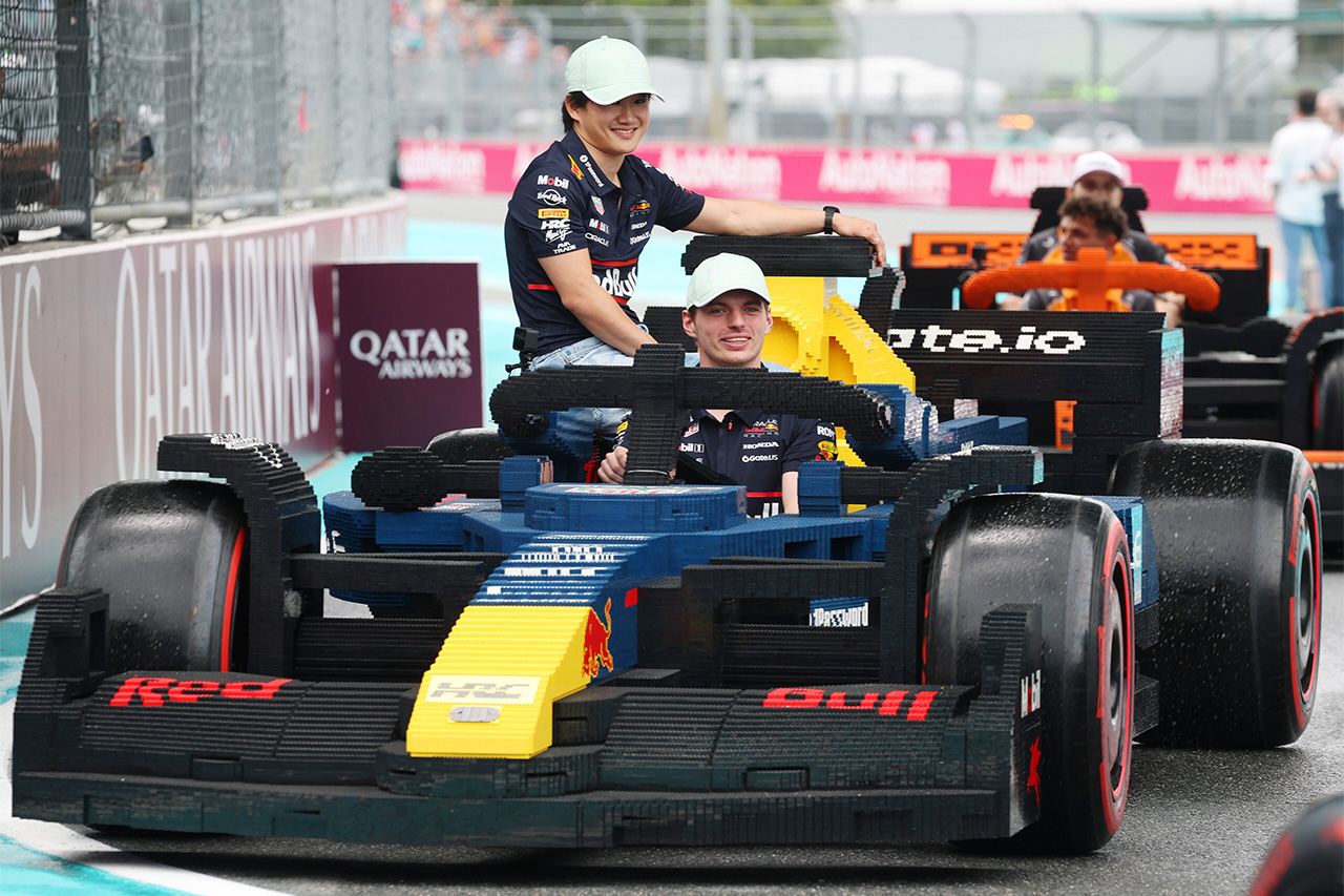 角田裕毅 レッドブル F1 フェルスタッペン